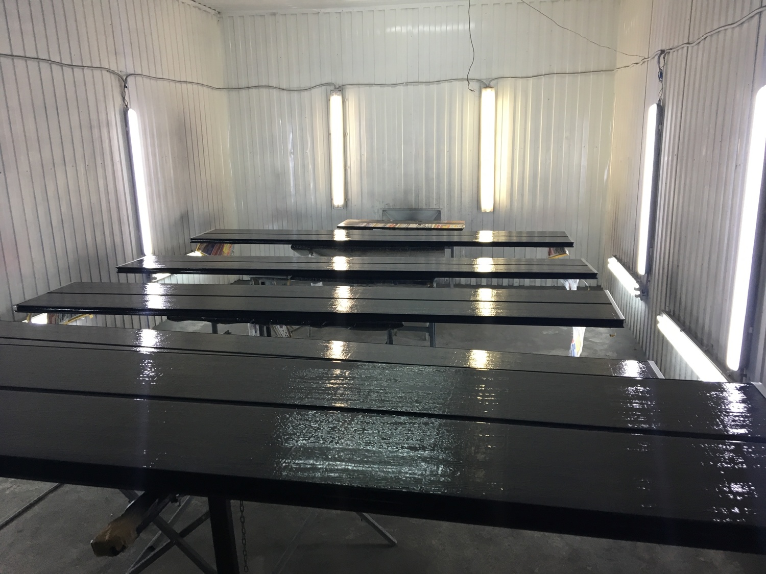 Покраска ворот